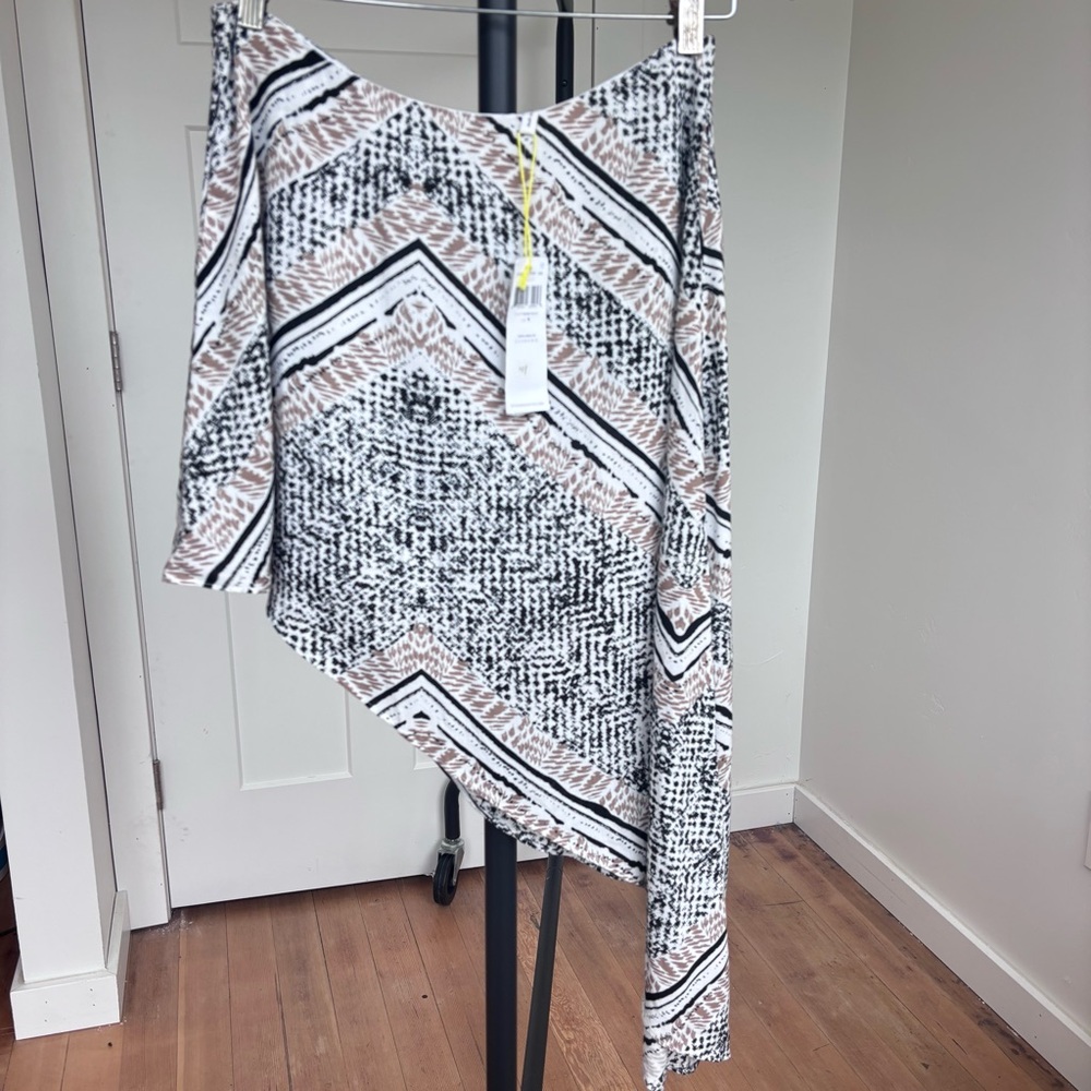 NWT BCBG asymmetrical handkerchief skirt size S